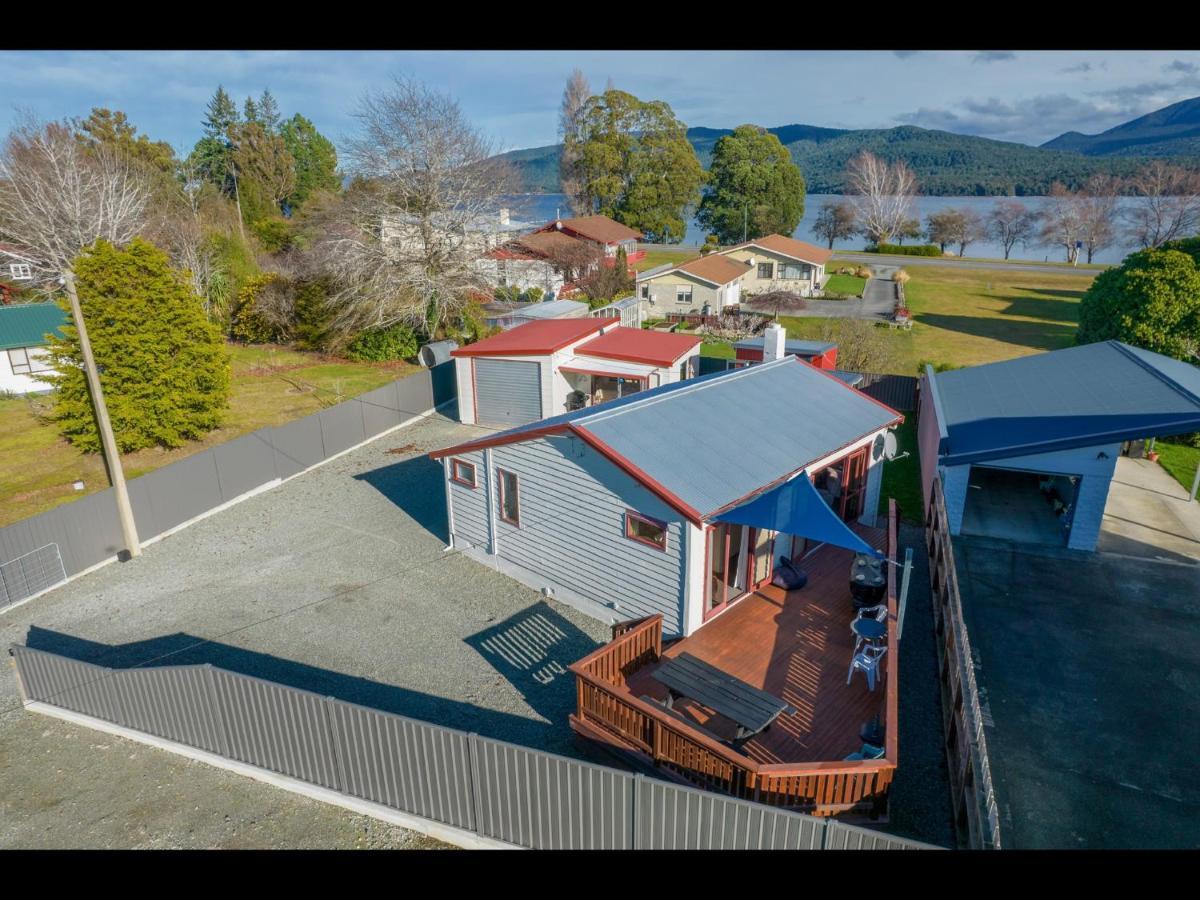 Te Anau Holiday Home - Free Wifi - Free Bikes & Kayaks - Short Walk To Lake & Town - Top Views 外观 照片