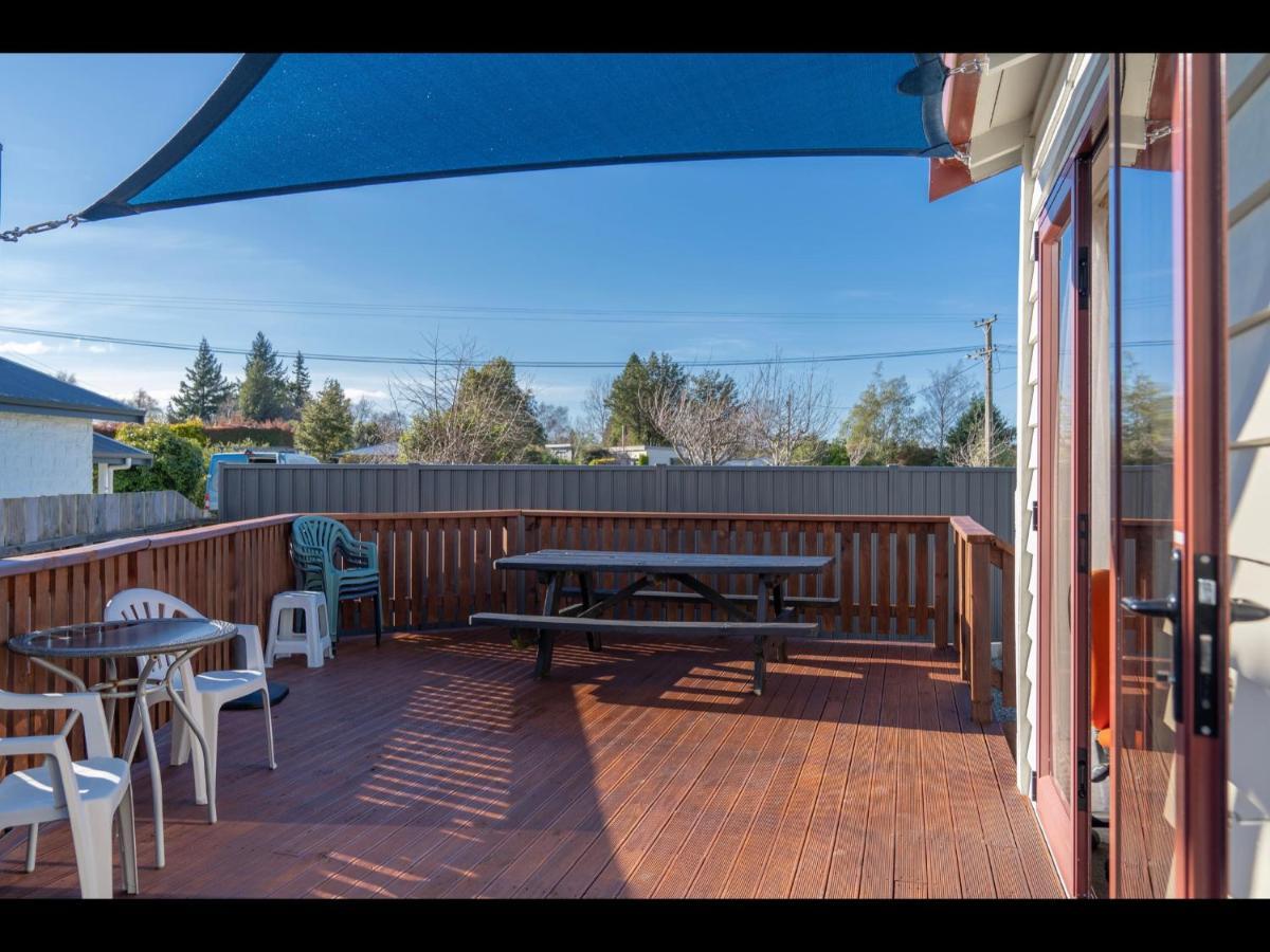 Te Anau Holiday Home - Free Wifi - Free Bikes & Kayaks - Short Walk To Lake & Town - Top Views 外观 照片