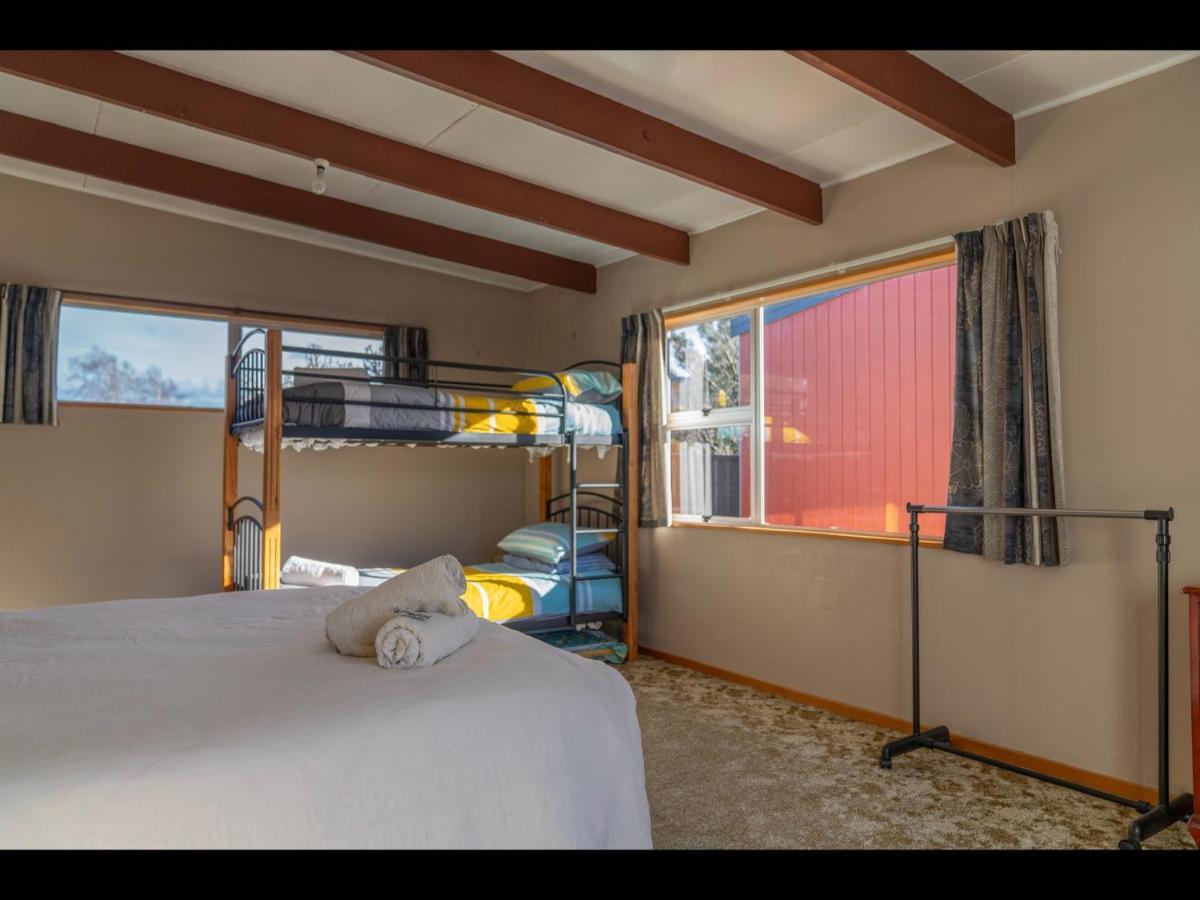 Te Anau Holiday Home - Free Wifi - Free Bikes & Kayaks - Short Walk To Lake & Town - Top Views 外观 照片
